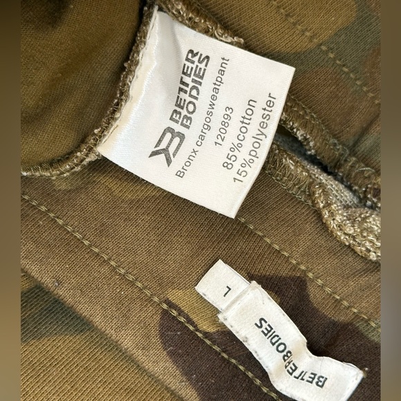 Better Bodies Bronx Cargo Sweat Pant Size L Green Camo - Picture 5 of 5